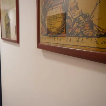 Center Luxury 2 Guest house 4*