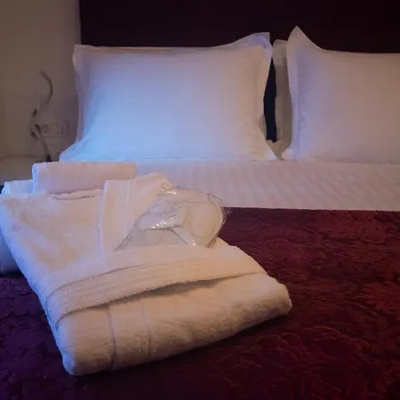 Center Luxury 2