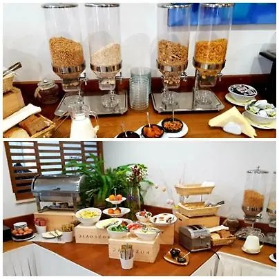 בית הארחה Center Luxury 2 4*