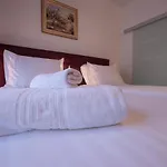 Center Luxury 2 招待所